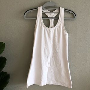Lululemon white workout tank size 4
